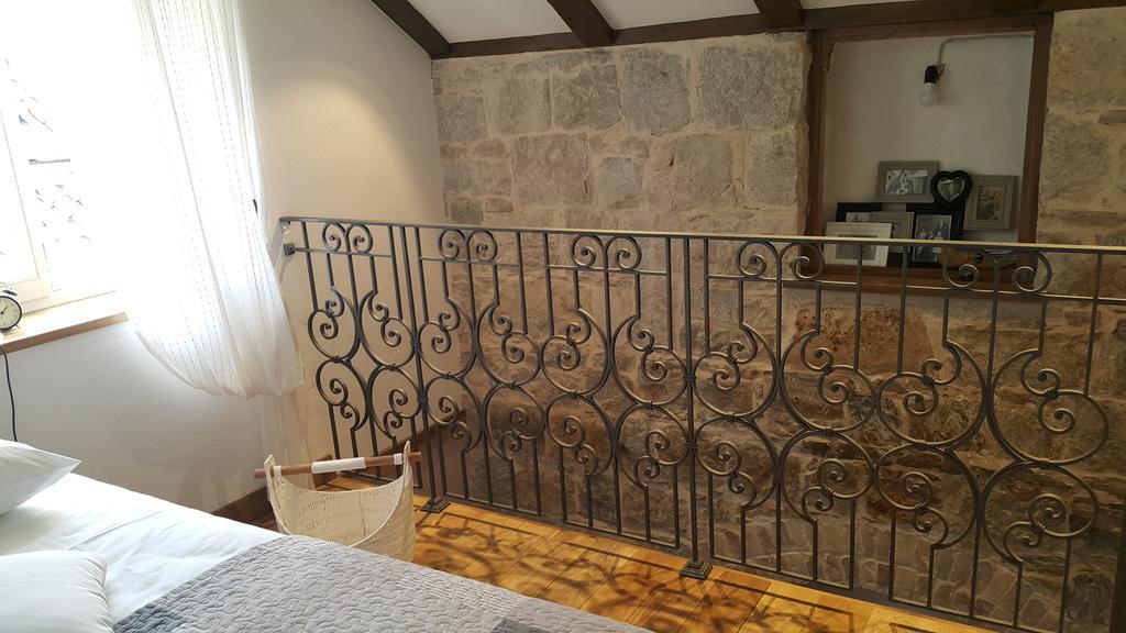 Apartment Koralj Split Ruang foto